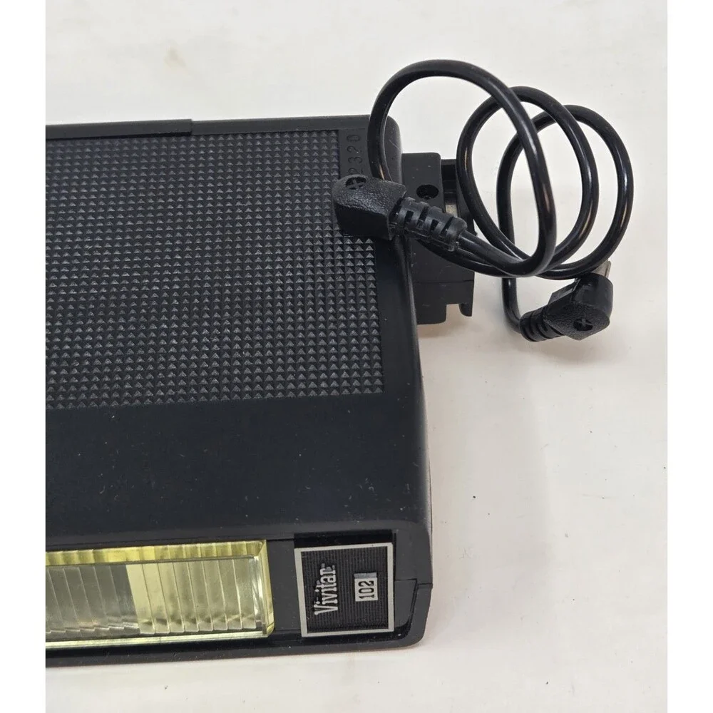 Vivitar 102 Electronic Flash Hot Shoe PC Sync 1976 Film Camera Vintage